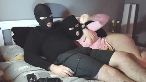 Couple amateur online show from April 2026 08:25:02 PM