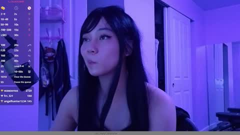 Snapshot of amateuroras chatting on February 2026 06:22:01 AM leash online show from February 2026 06:22:01 AM