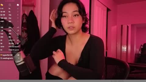 Snapshot of amateuroras chatting on February 2026 04:01:02 AM leash online show from February 2026 04:01:02 AM