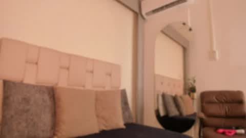 Snapshot of amatiista_12 chatting on April 2026 01:06:02 PM A M A T I S T A online show from April 2026 01:06:02 PM