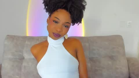 Snapshot of amatiistur chatting on February 2025 05:02:02 PM Tammy online show from February 2025 05:02:02 PM