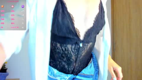 Snapshot of amatista_4 chatting on February 2025 01:04:01 AM Amatista online show from February 2025 01:04:01 AM