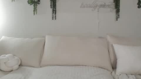 amaya_floress online show from November 2025 07:54:01 AM