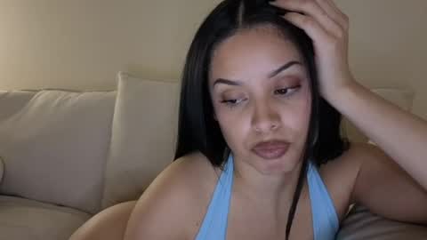 amaya_floress online show from May 2026 06:55:01 AM