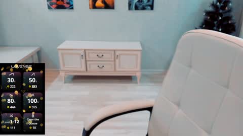 Snapshot of amazing_alina chatting on January 2025 08:51:02 PM Alina online show from January 2025 08:51:02 PM