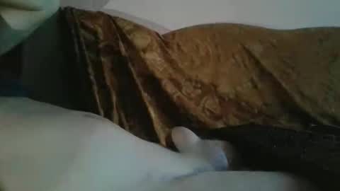 amazingcuteboy845 online show from September 2025 10:11:01 PM