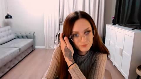 Snapshot of amazingeyes89 chatting on January 2025 01:49:01 PM Izza online show from January 2025 01:49:01 PM