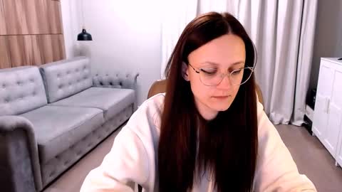 Snapshot of amazingeyes89 chatting on February 2025 02:10:02 PM Izza online show from February 2025 02:10:02 PM