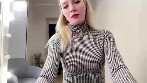 Kelly online show from January 2025 09:40:02 AM