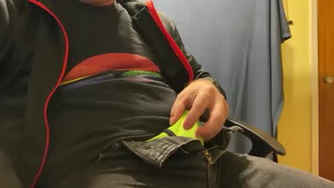 Amazing online show from January 2025 08:39:02 PM