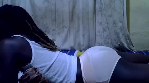 Snapshot of amazon_girl03 chatting on November 2025 06:35:02 AM amazon_girl03 online show from November 2025 06:35:02 AM