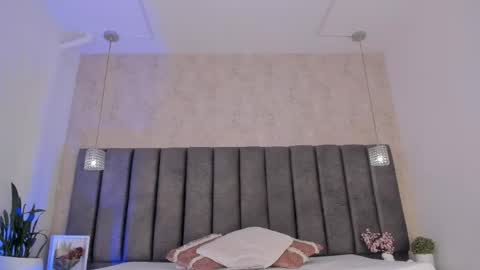 Ambar online show from May 2026 08:02:02 PM