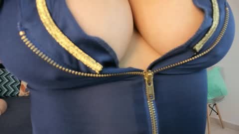 Snapshot of ambar_r chatting on February 2026 03:59:01 AM Ambar online show from February 2026 03:59:01 AM