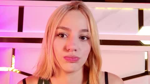 Julieta  online show from November 2025 11:35:01 AM