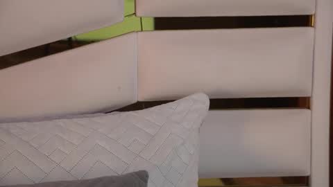 Julieta  online show from March 2026 11:43:02 AM