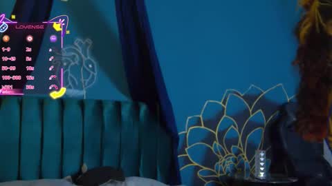 Snapshot of ambardupont chatting on March 2026 11:33:01 PM Ambar online show from March 2026 11:33:01 PM