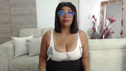  Amber Sofhia  online show from November 2025 09:25:02 PM