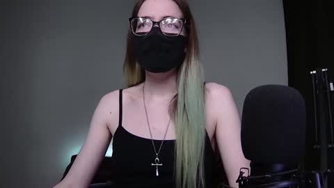 Snapshot of amber_candyfloss chatting on December 2024 02:53:02 AM Amber non-nude model online show from December 2024 02:53:02 AM