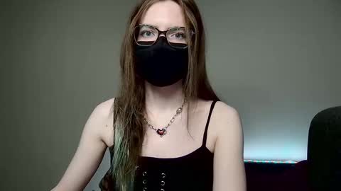 Snapshot of amber_candyfloss chatting on November 2025 11:40:02 PM Amber non-nude model online show from November 2025 11:40:02 PM