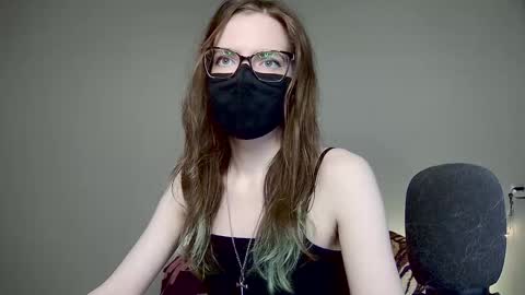 Snapshot of amber_candyfloss chatting on December 2025 03:14:02 AM Amber non-nude model online show from December 2025 03:14:02 AM