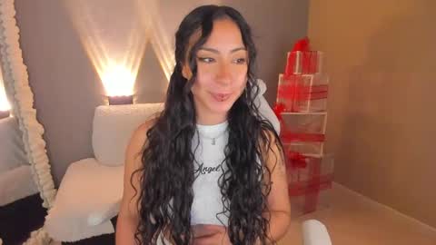 amber_curly online show from January 2025 04:11:01 PM