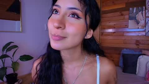 amber_curly online show from May 2026 06:16:02 PM