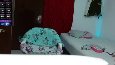 Snapshot of amber_kholin chatting on April 2026 03:04:02 AM scarlett online show from April 2026 03:04:02 AM