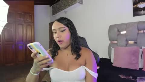 LUISA online show from February 2025 12:19:02 AM