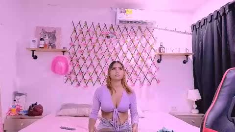 amber_love04 online show from March 2026 08:36:01 PM