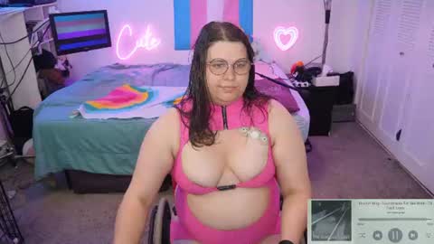 Amber Cute Wheels online show from June 2026 12:20:02 PM