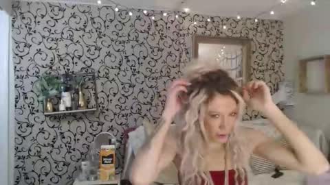 Kaligirll online show from February 2026 08:46:02 AM