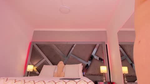 Amber  online show from January 2025 11:56:02 AM