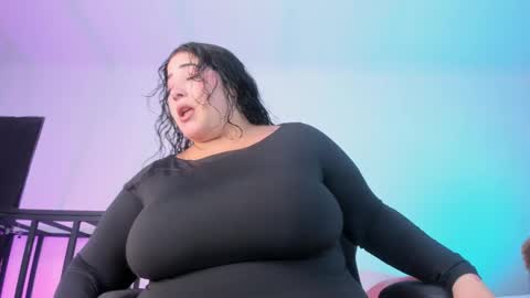 Amber  online show from April 2026 12:10:01 PM