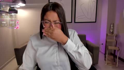 Amber  online show from February 2025 03:28:01 AM