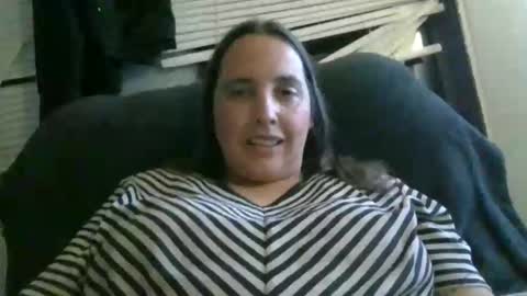 amberlixen online show from March 2026 12:33:01 AM