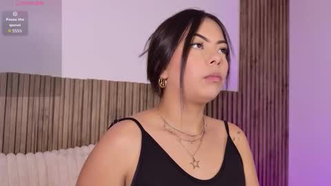 Snapshot of amberlu__ chatting on December 2025 05:53:02 PM Amber online show from December 2025 05:53:02 PM