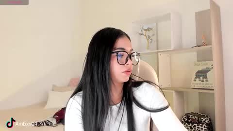 Amber online show from October 2025 02:50:01 PM