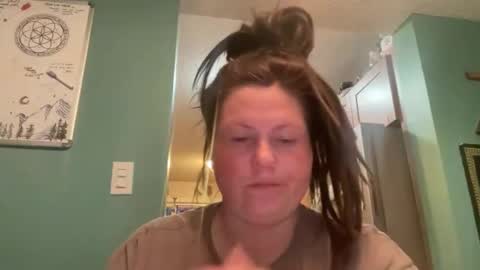 ambermoss7 online show from April 2026 02:53:01 AM