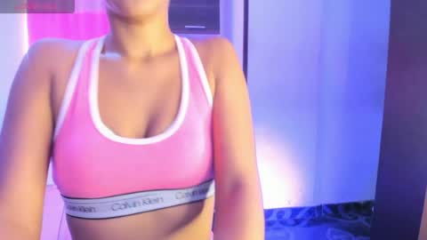 Snapshot of amberr_sweet_ chatting on June 2026 07:20:01 PM Amberr Sweet online show from June 2026 07:20:01 PM