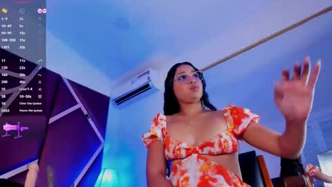 Snapshot of amberrvega chatting on February 2026 03:46:02 PM Amber online show from February 2026 03:46:02 PM