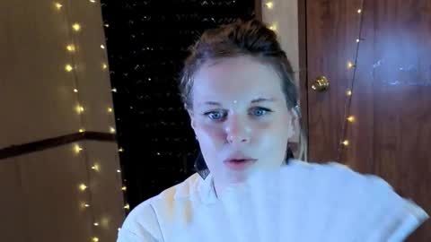 Snapshot of ambertease0 chatting on November 2025 12:21:01 AM Amber TEASE Your favorite next-door distraction online show from November 2025 12:21:01 AM