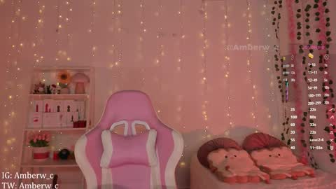 Snapshot of amberw_c chatting on November 2025 03:15:01 AM IG - TW Amberw c online show from November 2025 03:15:01 AM