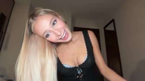 Ambre online show from February 2026 03:21:02 AM