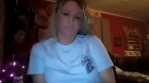 amdavis388 online show from September 2025 12:55:01 AM