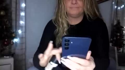 amdavis388 online show from November 2025 08:36:01 AM