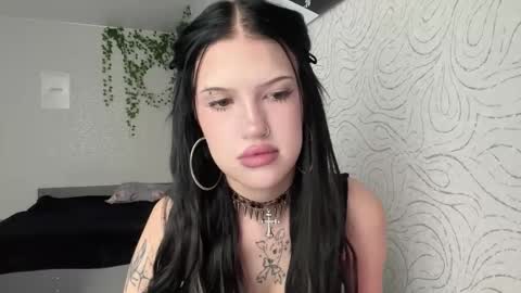 Snapshot of ameeludkowski chatting on November 2025 10:10:02 AM Alica online show from November 2025 10:10:02 AM