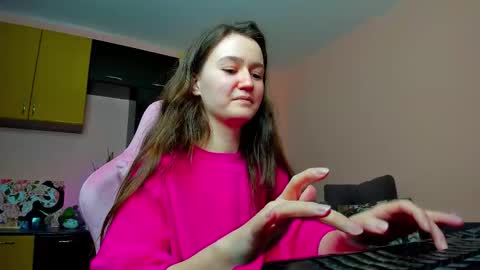 Snapshot of ameli_moon chatting on December 2025 02:44:01 PM Eileen online show from December 2025 02:44:01 PM