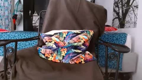 amelia  online show from March 2025 04:46:01 PM