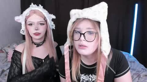 Amelia online show from February 2025 10:42:02 PM