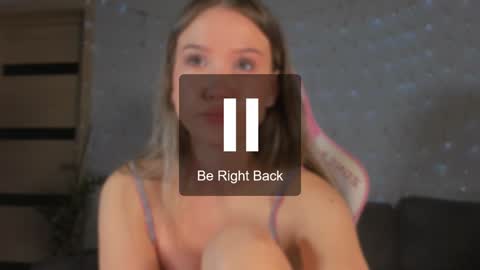 Snapshot of amelia_lein chatting on December 2024 03:04:02 AM Your Amelia online show from December 2024 03:04:02 AM